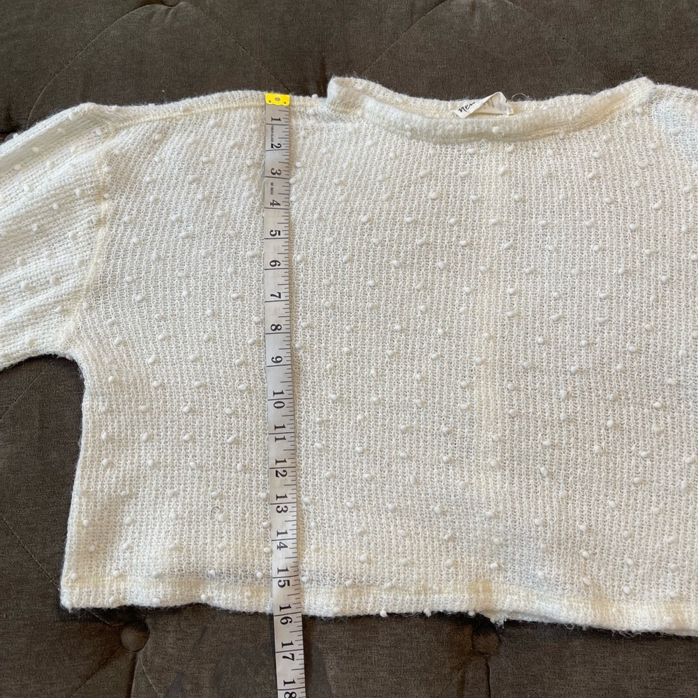 White Crew Neck Fuzzy Sweater - Picture 3 of 5
